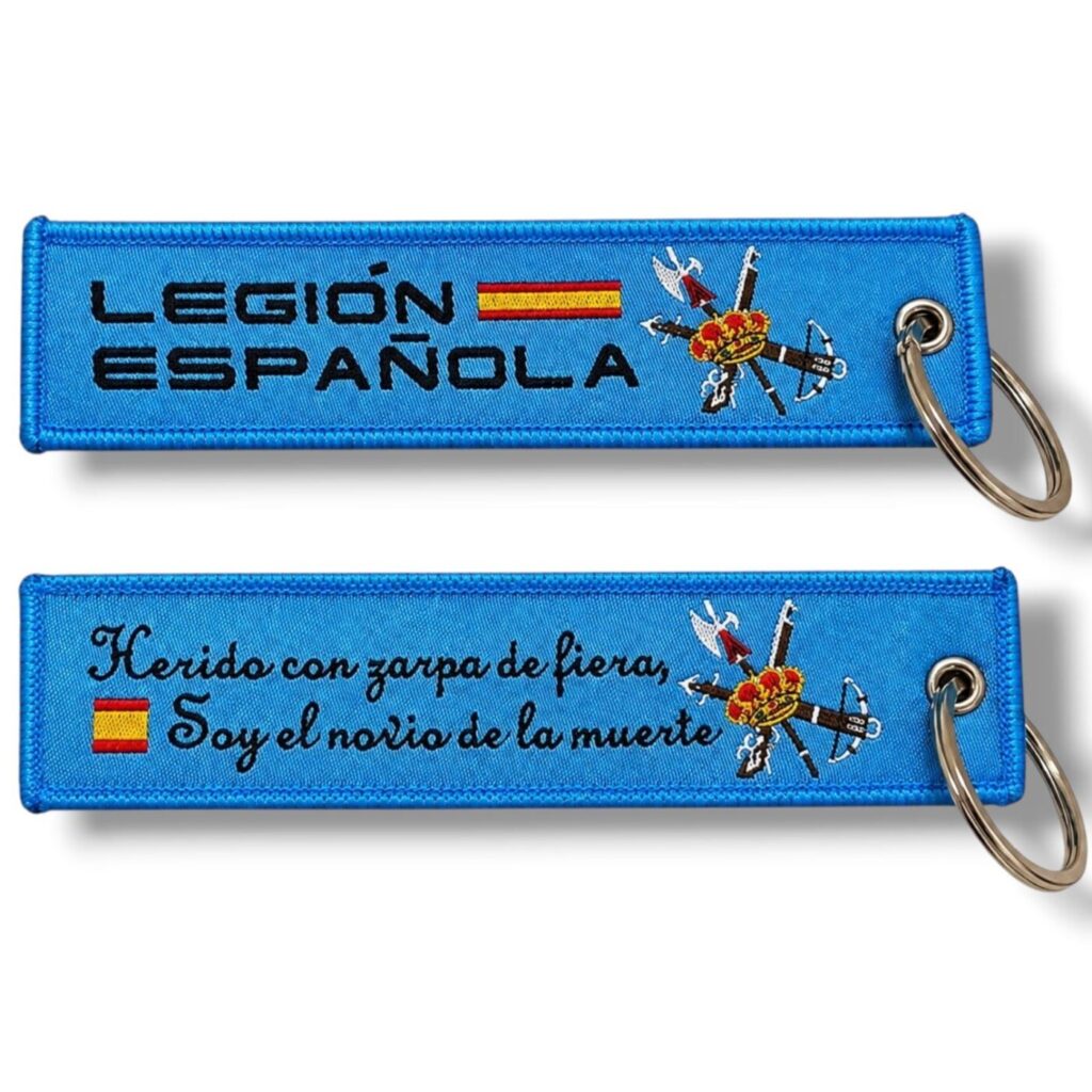 Llavero tejido de la Legión Española con anilla resistente y diseño representativo. Ideal para llaves, mochila, regalo o colección legionaria.