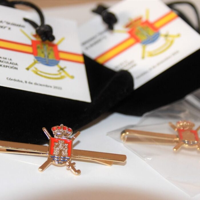 pisacorbatas militar personalizado