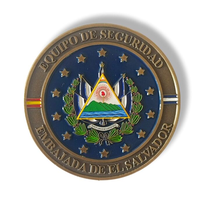 moneda_policía_nacional_embajada_el_salvador_división_seguridad_embajadas_equipo_de_seguridad_cooperación_internacional