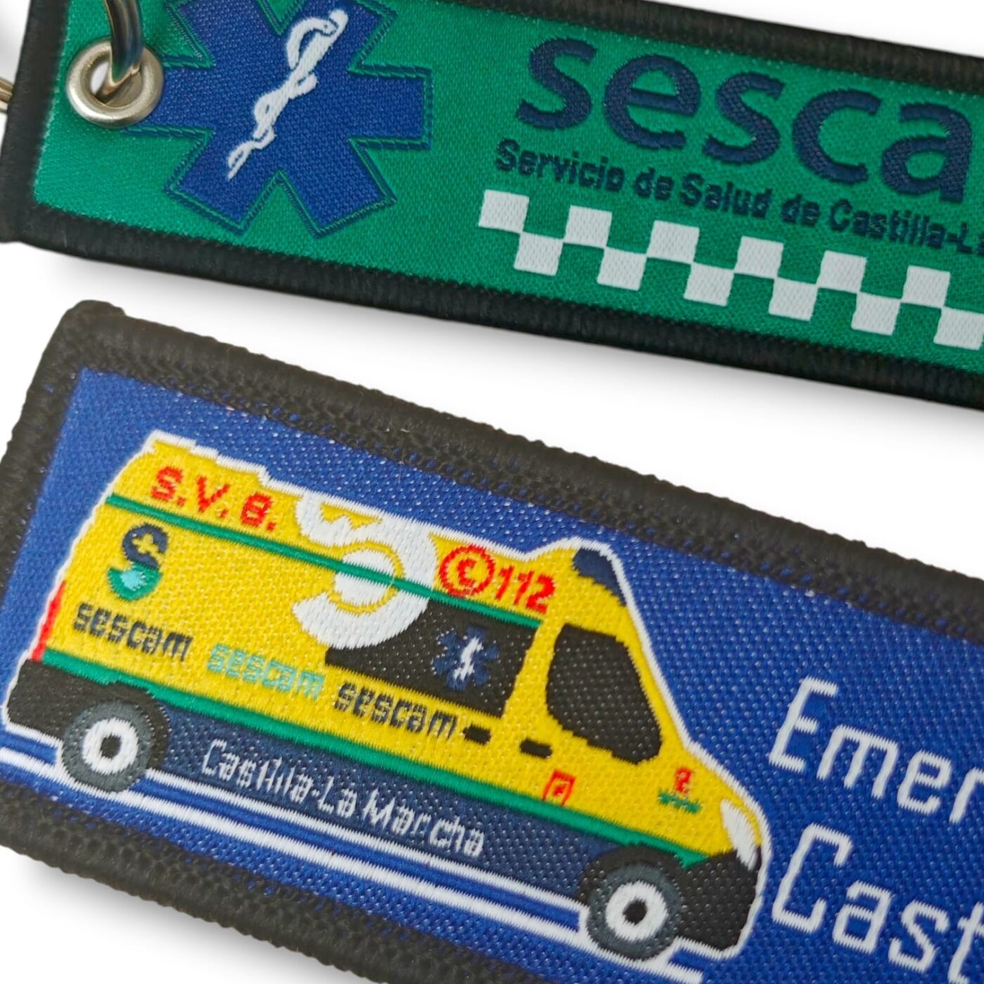 llavero_tejido_emergencias_sanitarias_castilla_la_mancha_sescam_servicio_de_salud_ambulancia