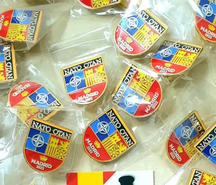 Distintivos y condecoraciones