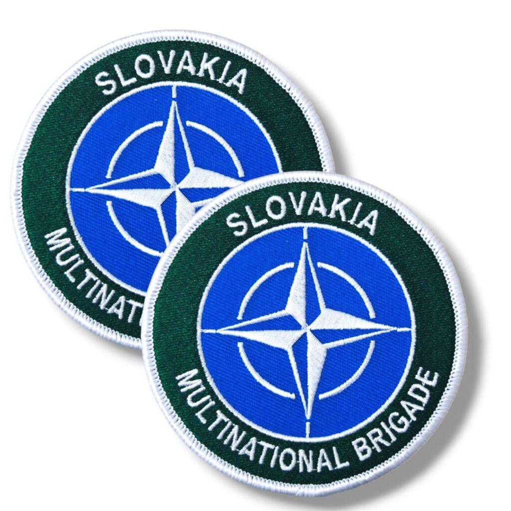 Parche Eslovaquia Brigada Multinacional OTAN bordado color