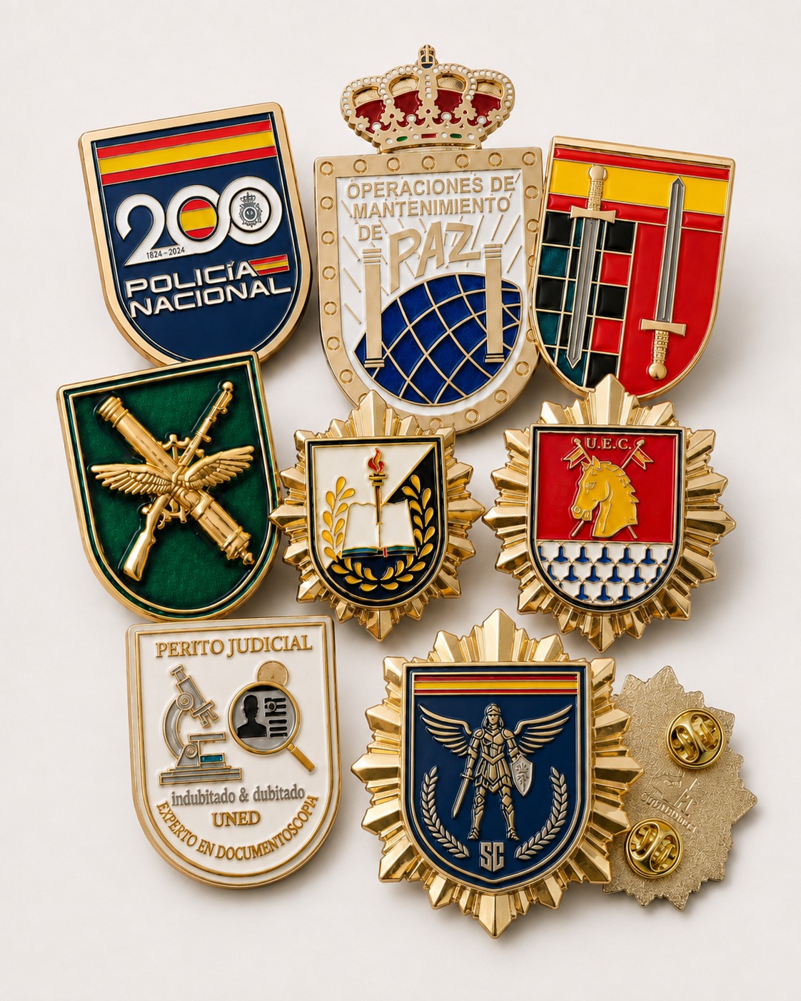 Distintivos, pines y pepitos de Policía Nacional y Guardia Civil en Guía Militar